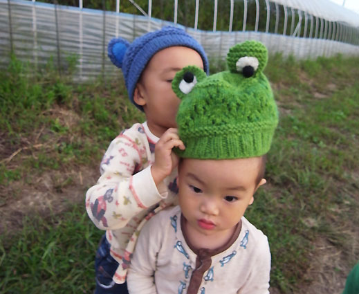子供用手編み帽子